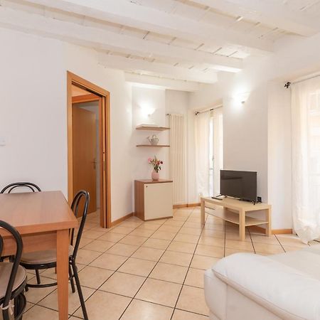 Appartamento Bilocale 1 Piazza Vittoria - Affitti Brevi Italia Bréscia Exterior foto