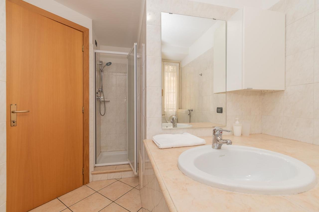 Appartamento Bilocale 1 Piazza Vittoria - Affitti Brevi Italia Bréscia Exterior foto